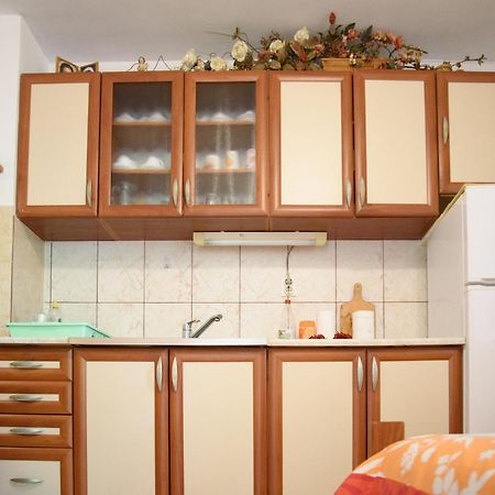 Apartments Cvitini Dvori Garjak Vrlika Εξωτερικό φωτογραφία