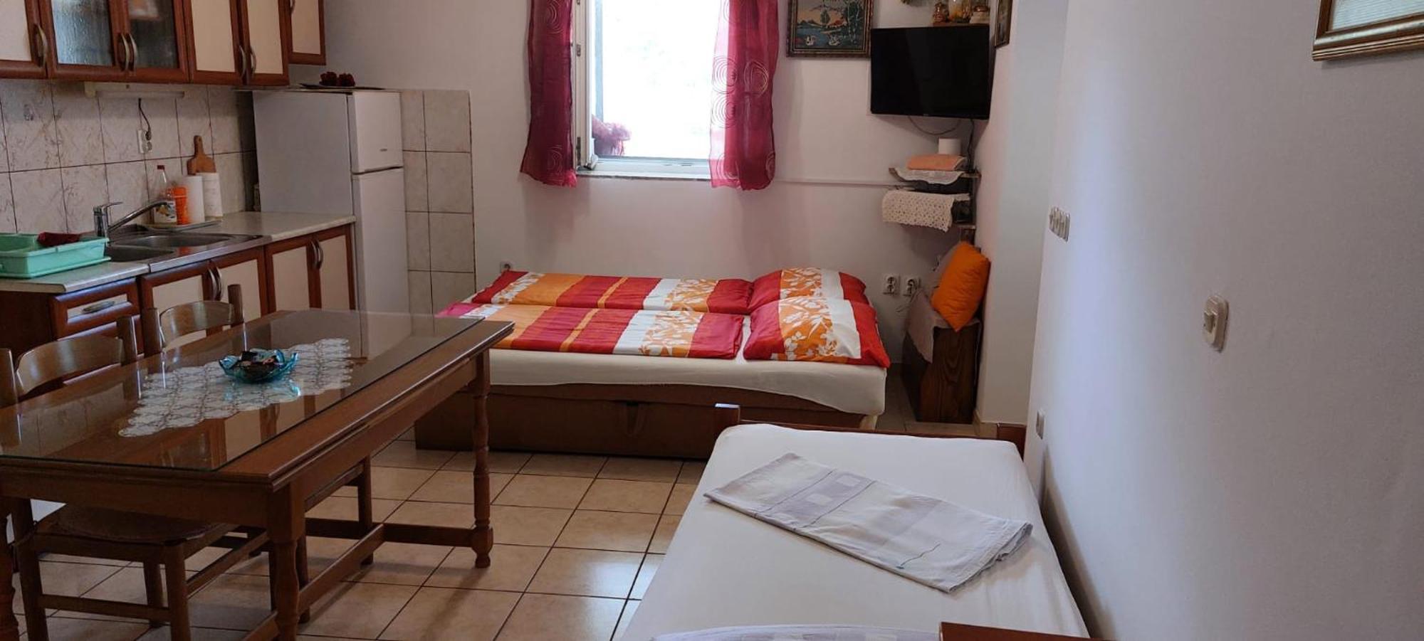 Apartments Cvitini Dvori Garjak Vrlika Εξωτερικό φωτογραφία